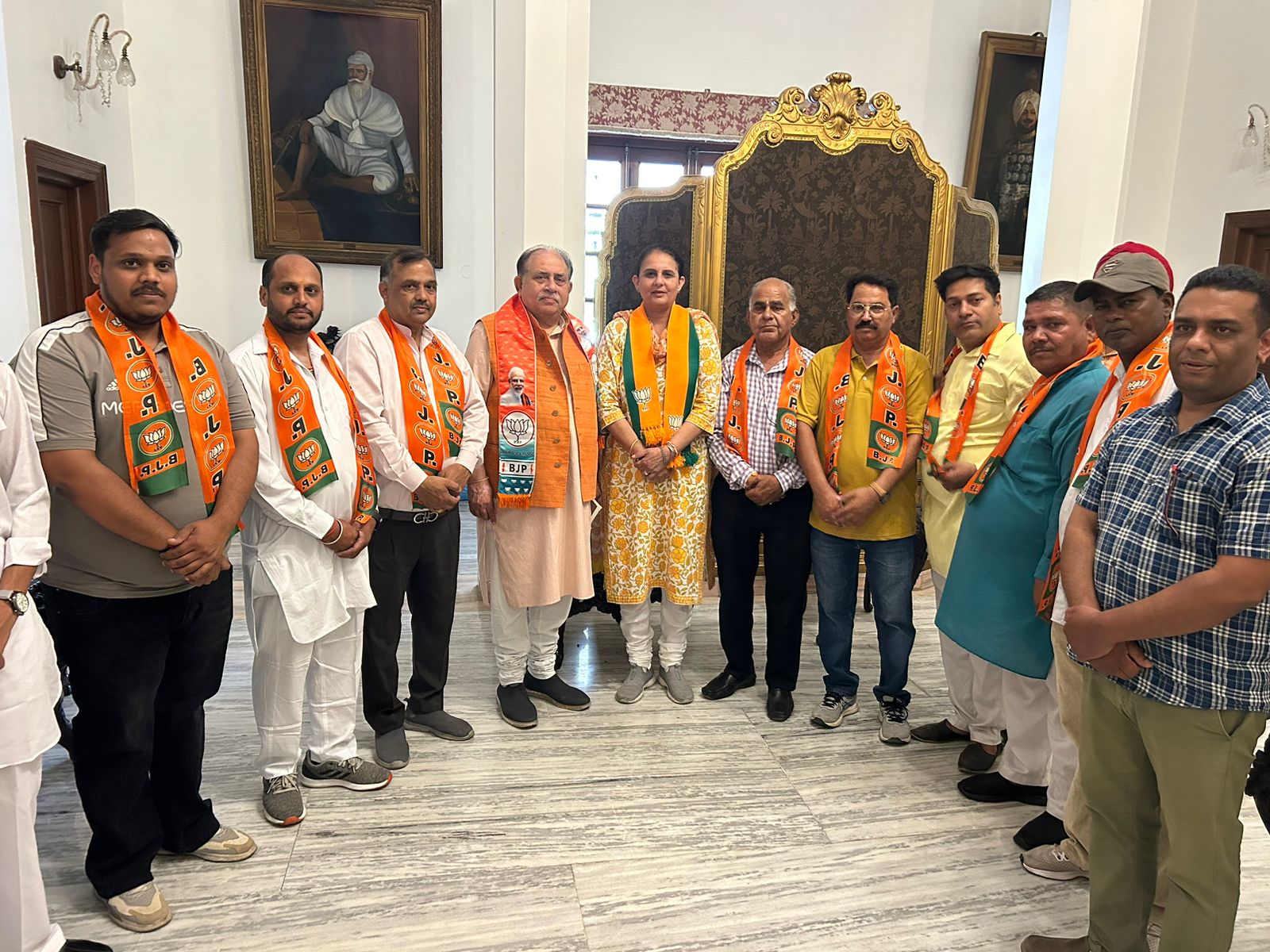 Biba Jayinder Kaur welcomed the new members joining BJP